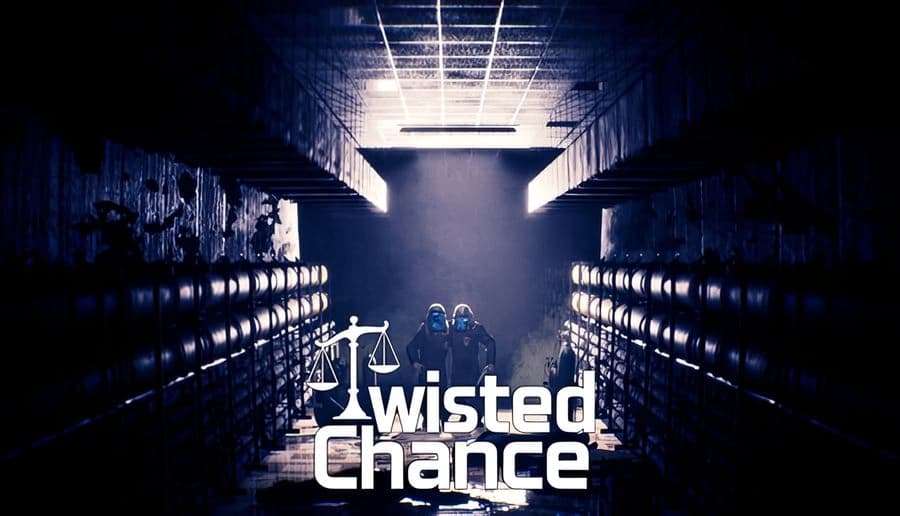 Twisted Chance Online: Two hooded figures stand in a dimly lit corridor, shrouded in fog under ceiling lights.