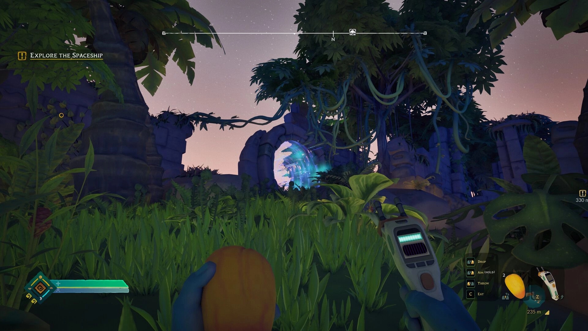 ASTROBOTANICA: Alien holds fruit and scanner in lush jungle with glowing portal; UI shows exploration task.