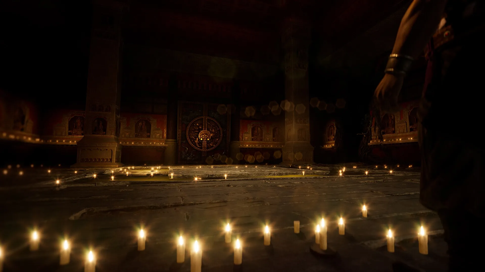 Burning Sword: Zhāng Yì Xiàn approaches an ancient temple door surrounded by glowing candles.
