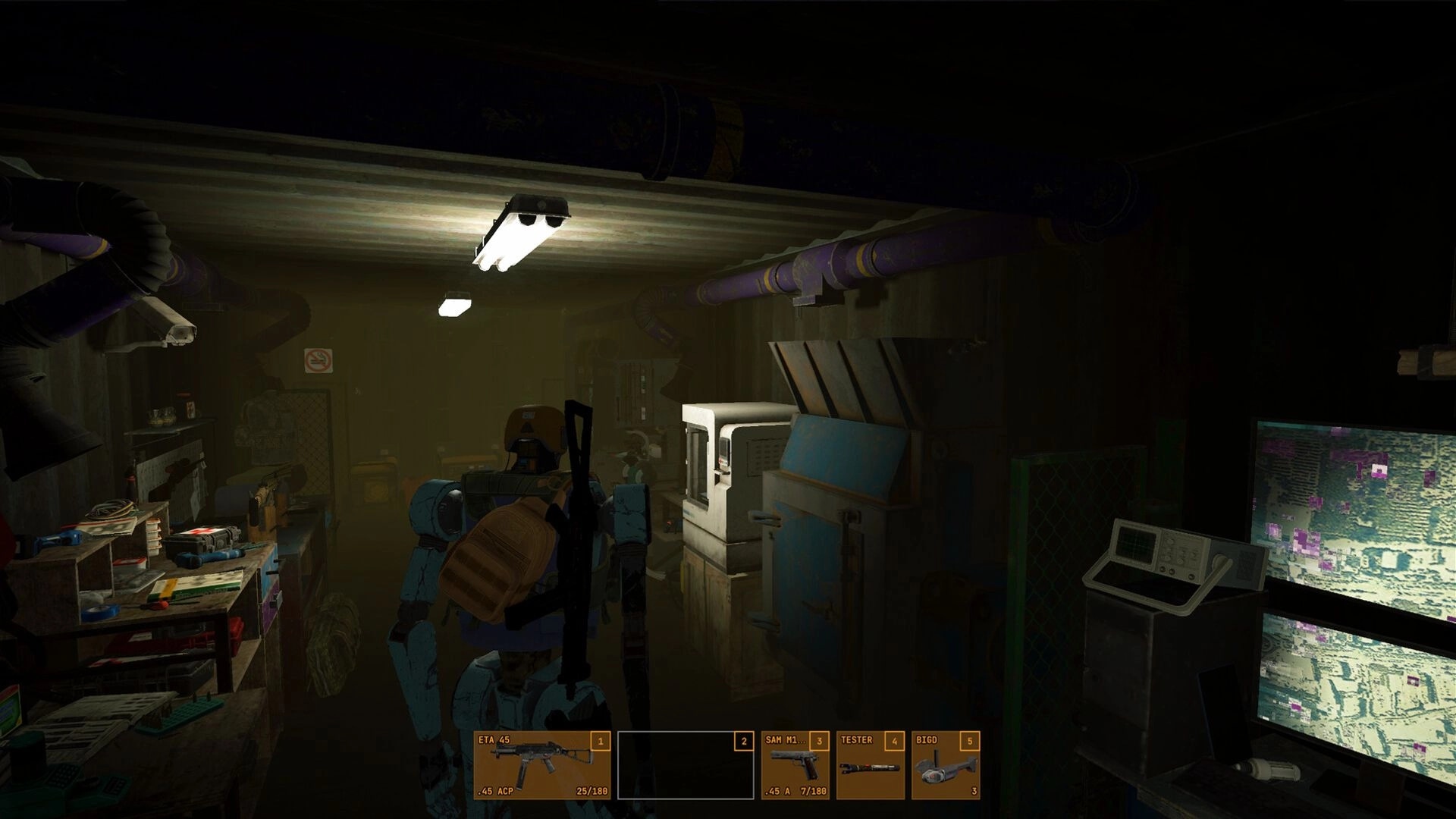 Cargo Hunters: Robot scavenger with rifle and hotbar UI moving through a cluttered bunker room.