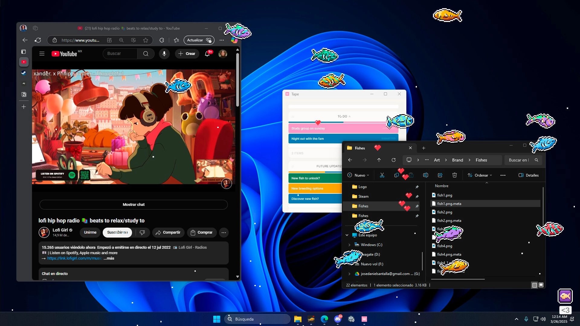 Desktop Fishes: Colorful pixel-art fish swim over desktop with browser, task list, and file manager open.