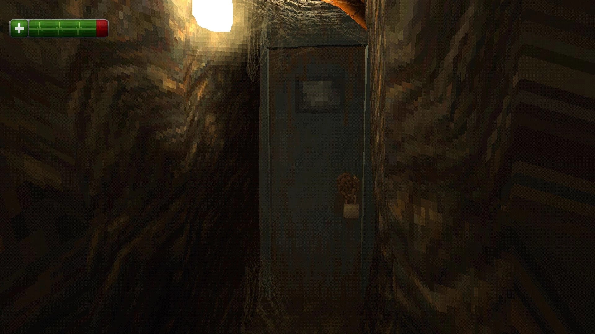 Fatberg: Dimly lit sewer corridor with health bar UI, leading to a closed door with cobwebs above