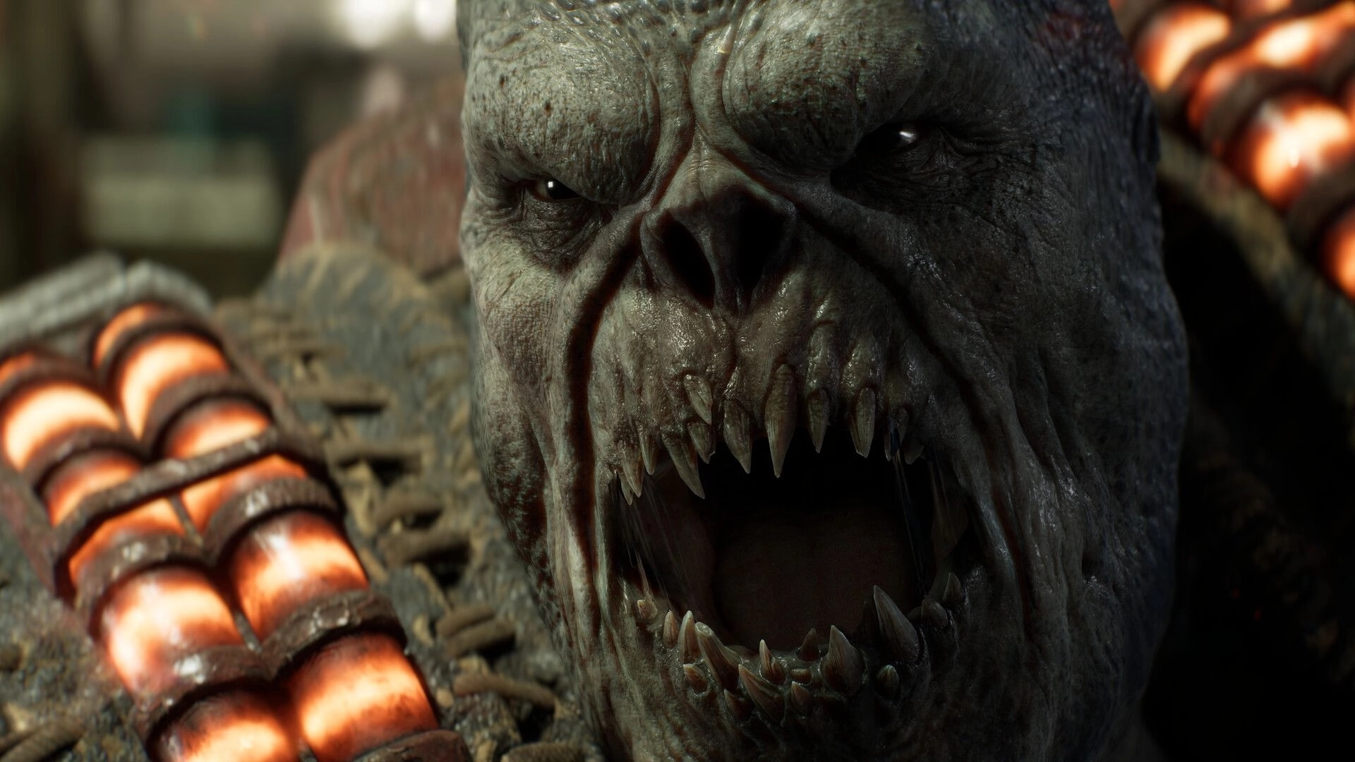 Gears of War: Snarling Locust creature close-up with bared teeth in a blurred battlefield backdrop.