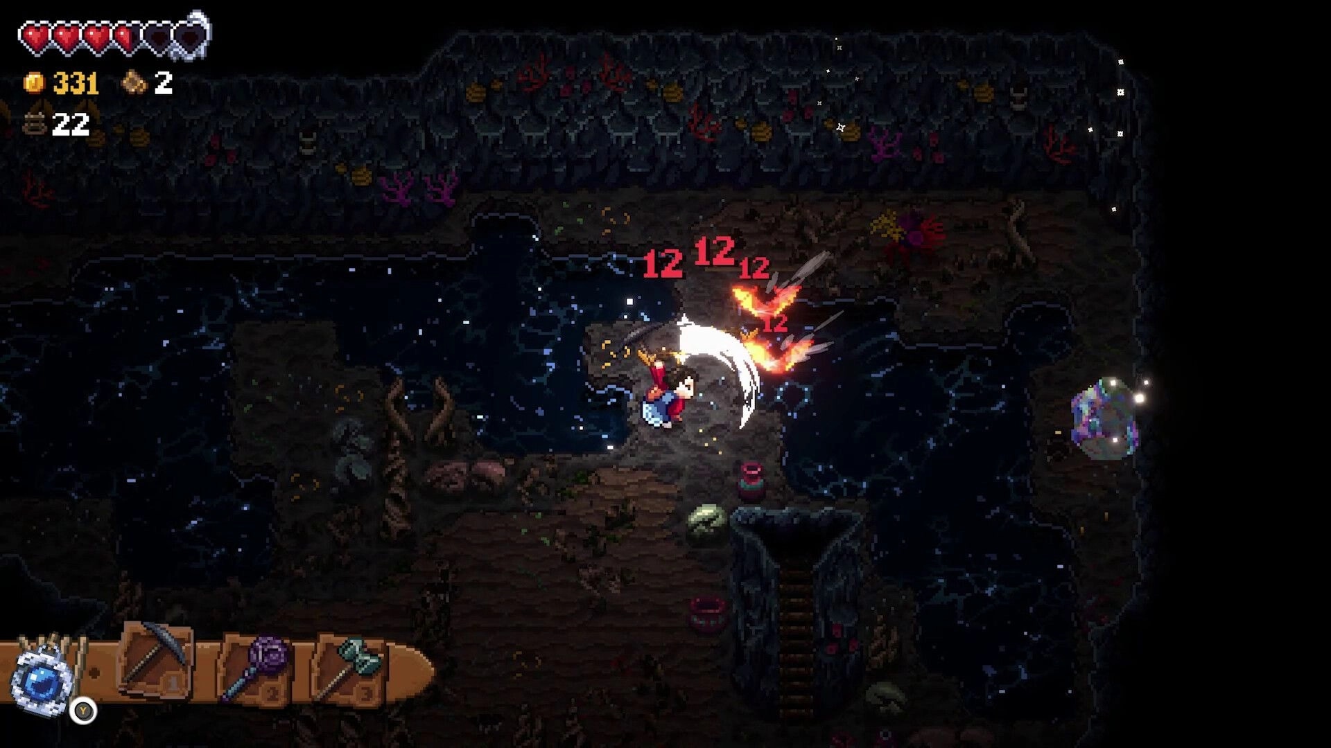 Glintseeker Island: Player swings weapon at fiery bats with damage numbers in a dark cave tunnel UI.