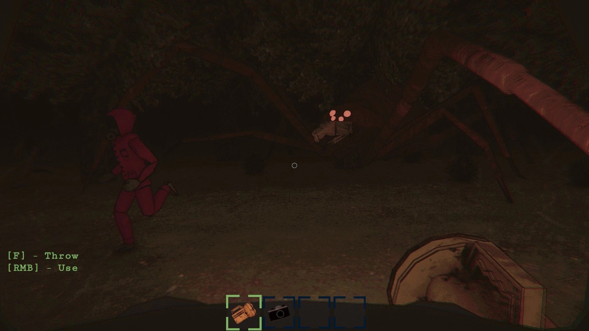 HAUNTMATES: Player chases a teammate as a giant spider looms in a foggy forest clearing UI visible.