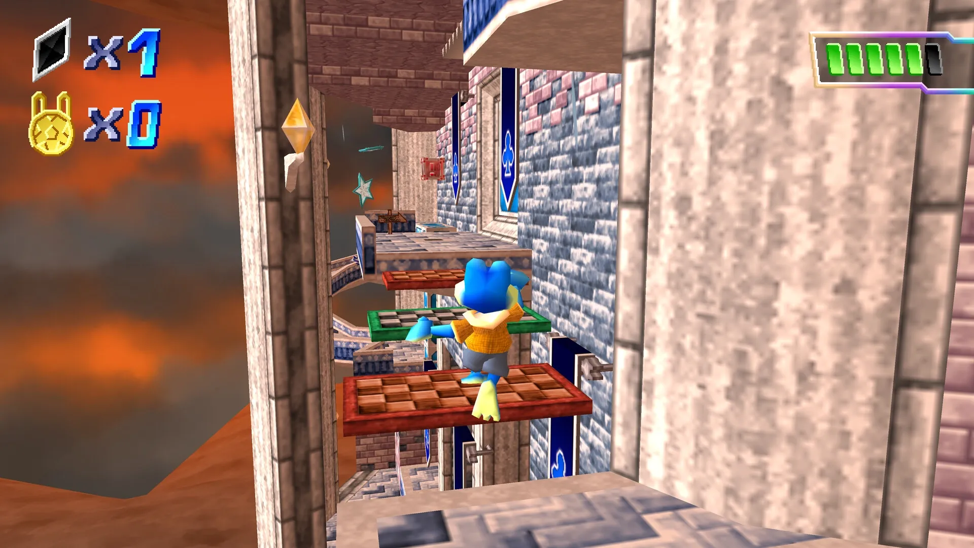 Kero Quest 64: Kero jumping across platforms in a castle with health and shard counters visible