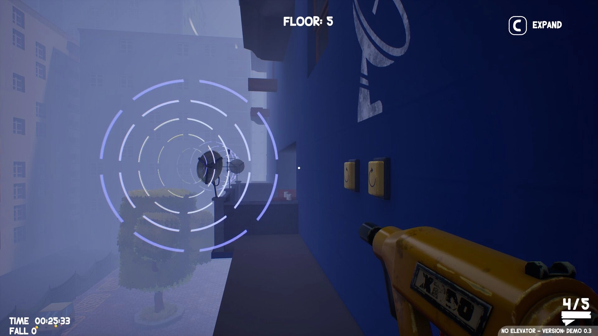 No Elevator: Plank gun aimed at a fan platform outside skyscraper, UI shows Floor 5 and 4/5 ammo.