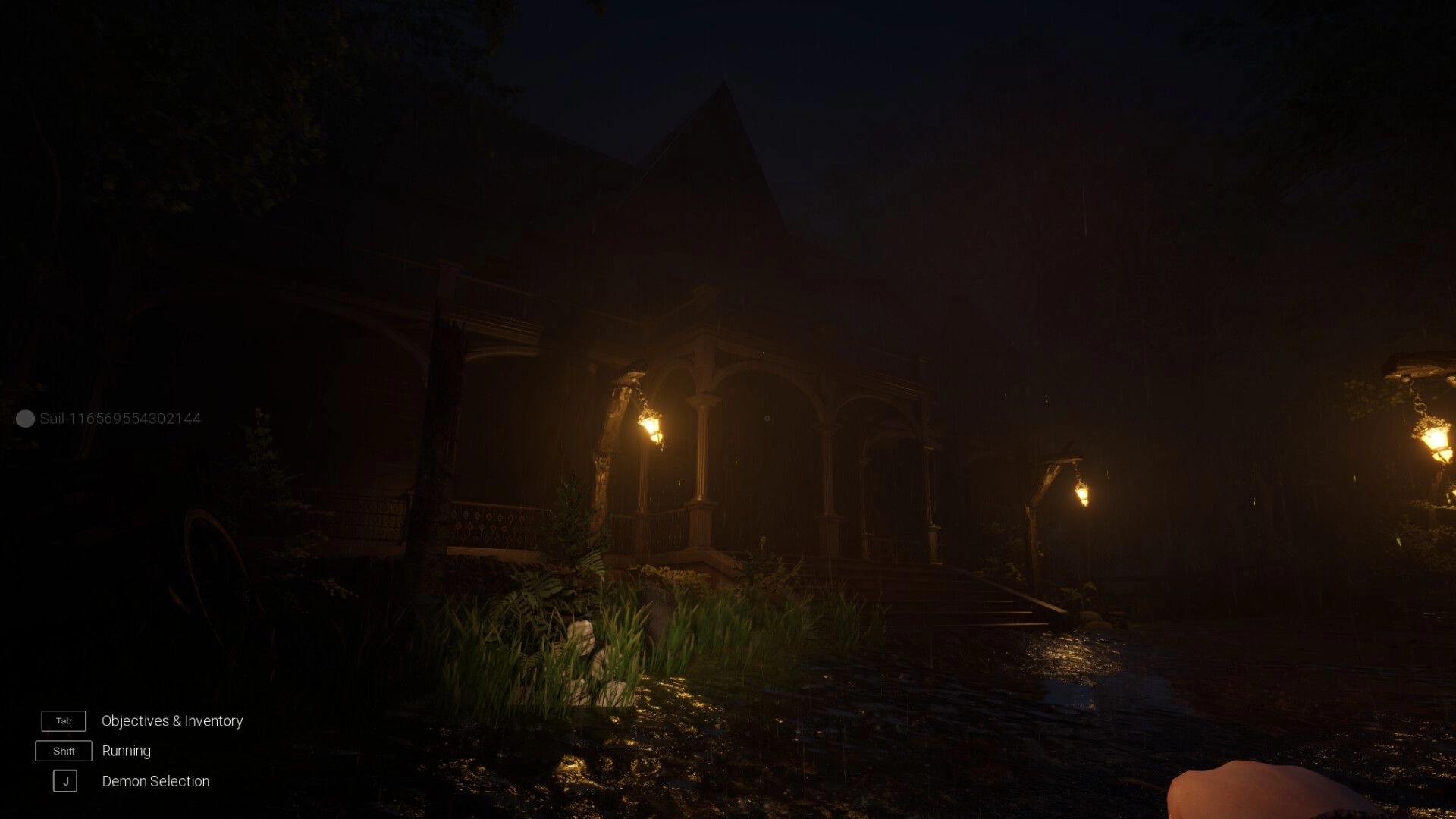 Triangle: Eerie mansion entrance at night with UI for objectives, running, and demon selection visible.